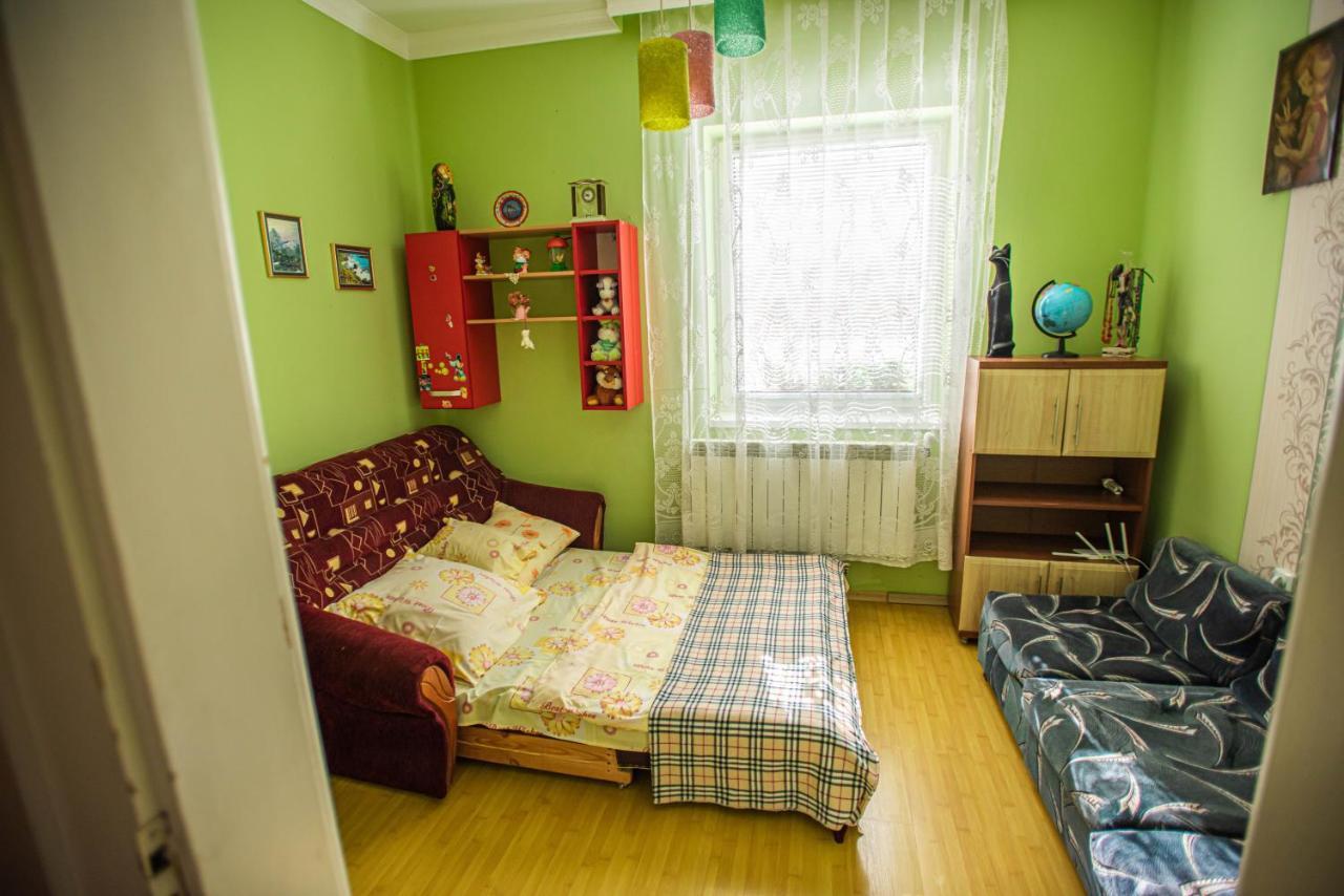 Lizak Apartment Berehove  Ngoại thất bức ảnh